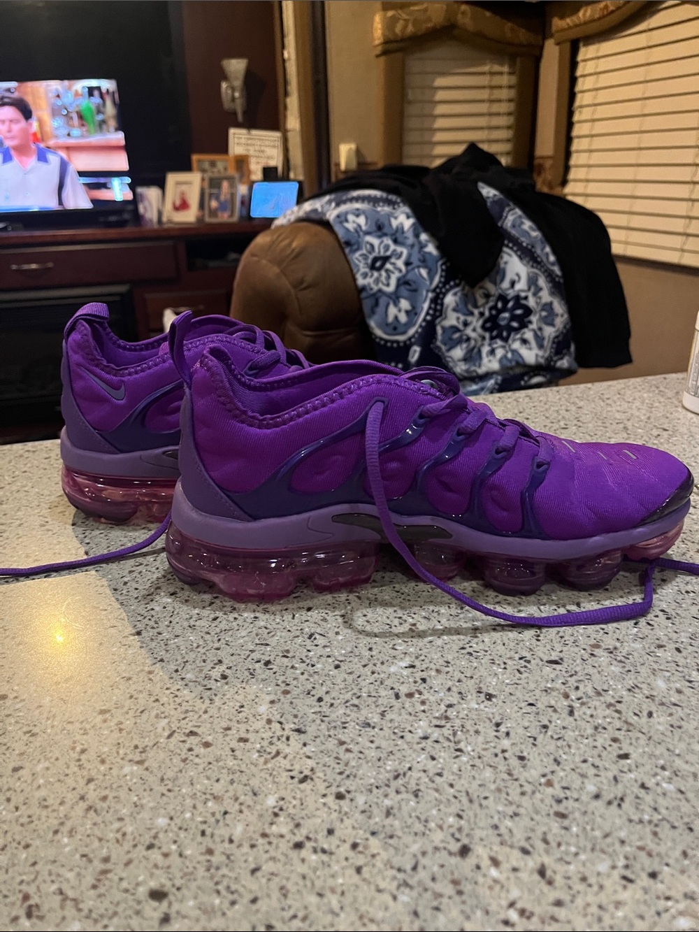Nike Purple Women’s Air vapor Max Plus Running Sneakers WORN TWICE!!!!